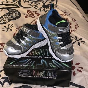 Skechers Lights Baby/Toddler shoe size 7
